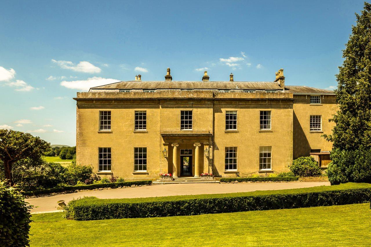 Bishopstrow Hotel And Spa - Small Luxury Hotels Of The World Warminster Exterior photo
