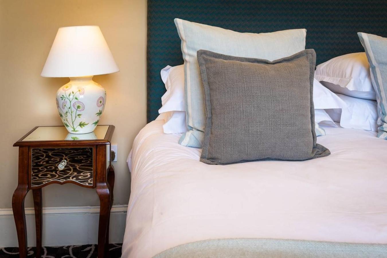 Bishopstrow Hotel And Spa - Small Luxury Hotels Of The World Warminster Exterior photo