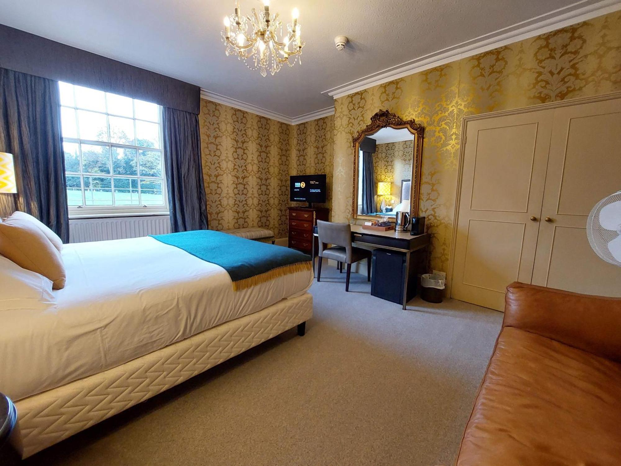 Bishopstrow Hotel And Spa - Small Luxury Hotels Of The World Warminster Exterior photo